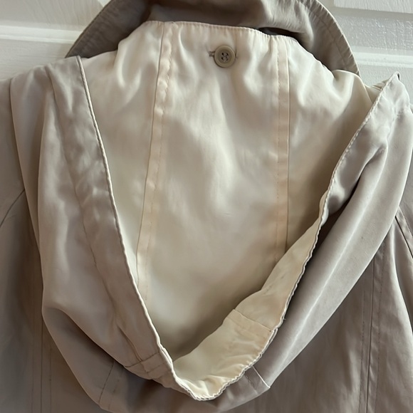 London fog jacket, size Sm. Petite - Picture 8 of 10